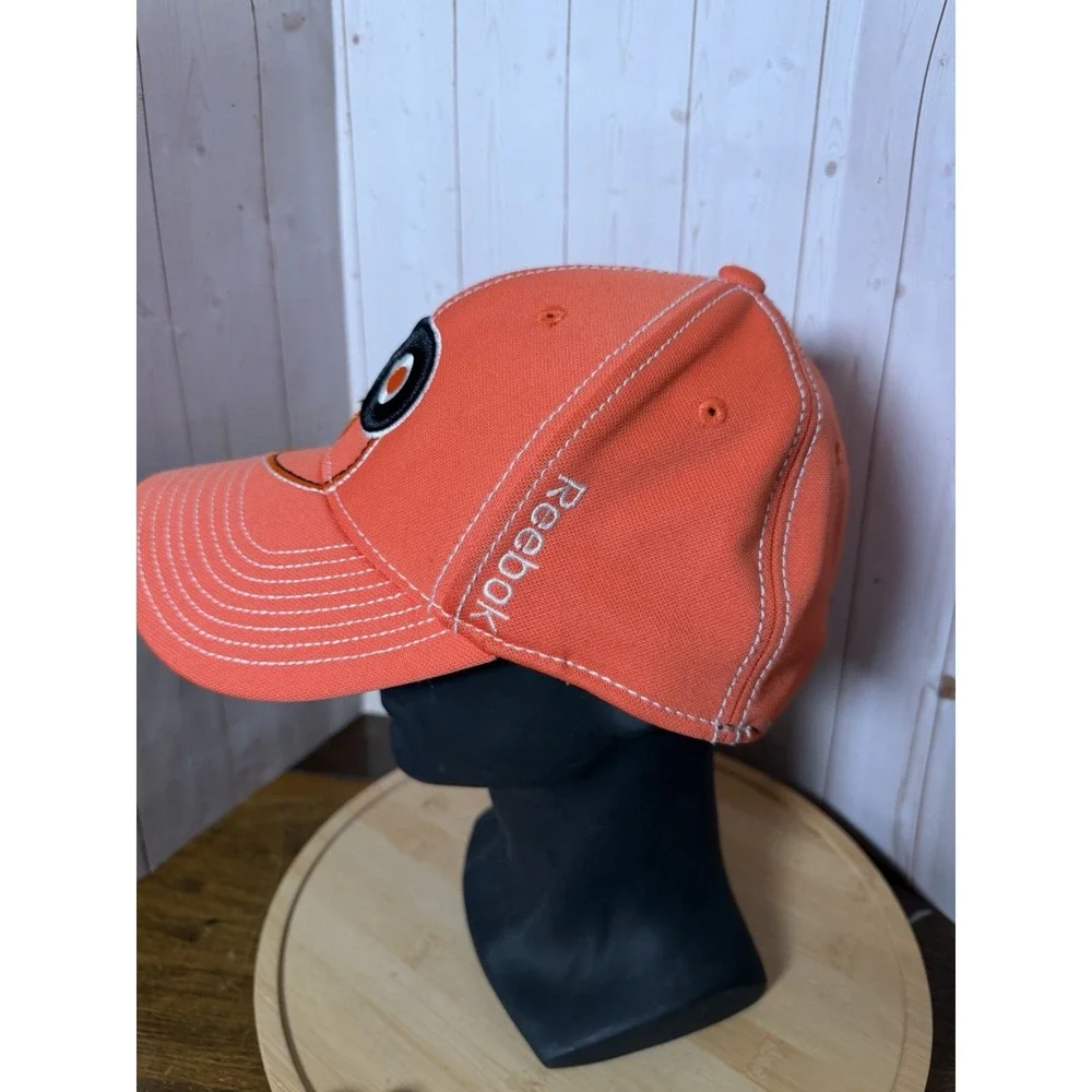 Philadelphia FLYERS Stretch Fit Flex Hat NHL Center Ice Authentic size S/M